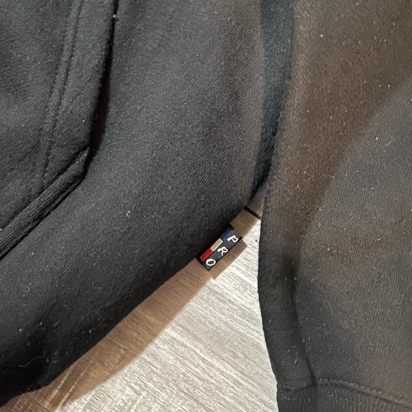 BLACK PRO SWEATER - Picture 3 of 4